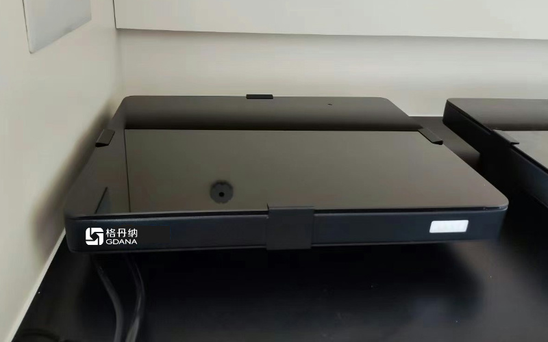 陶瓷加热板适合哪些工作环境？从腐蚀场景看应用适配性?