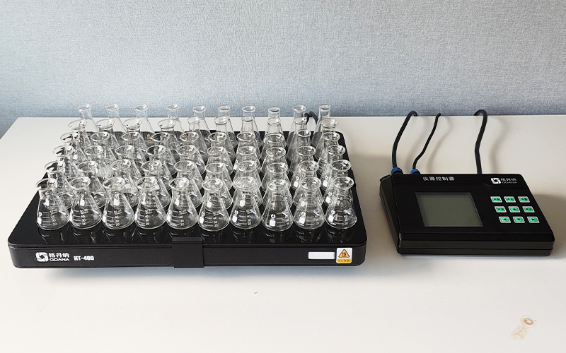 陶瓷加熱板的核心特點與應(yīng)用優(yōu)勢